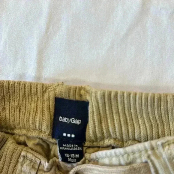 GAP - 3  piece toddler outfit/set. Size 12-18 months - Picture 5 of 8